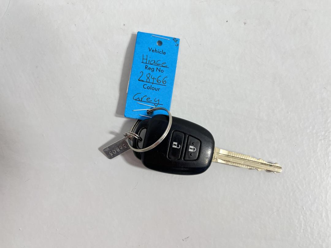 Photo '21' of Toyota Hiace