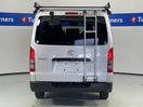 Thumbnail '6' of Toyota Hiace
