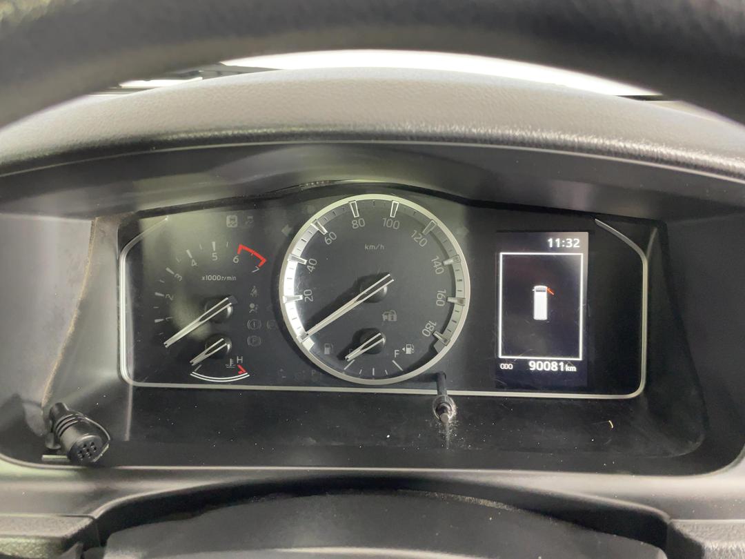 Photo '20' of Toyota Hiace