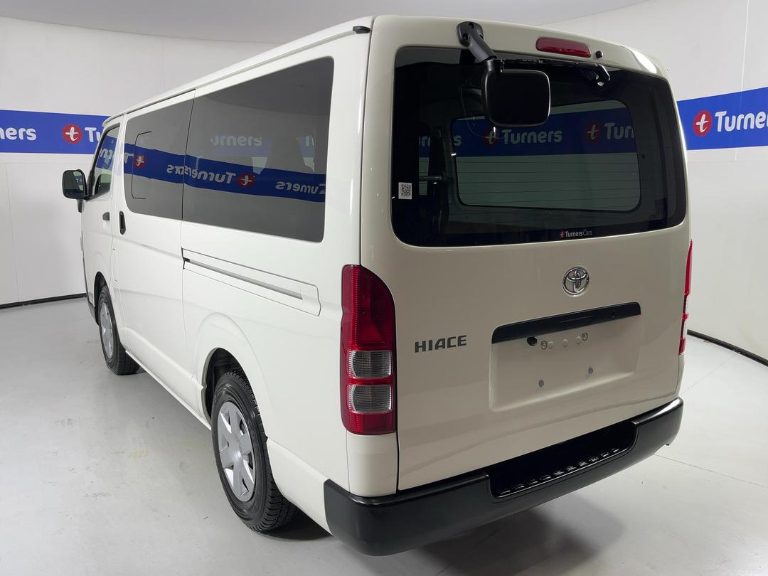 Photo '5' of Toyota Hiace