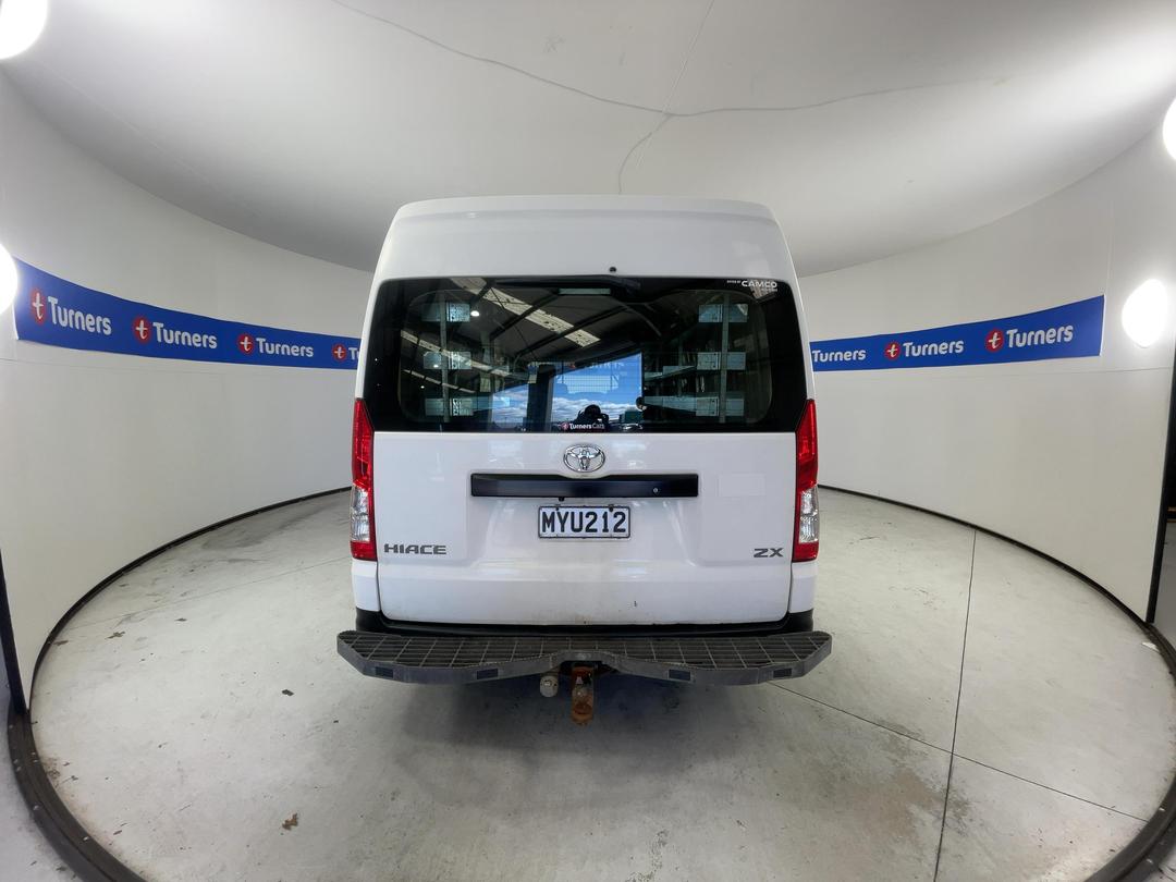 Photo '6' of Toyota Hiace