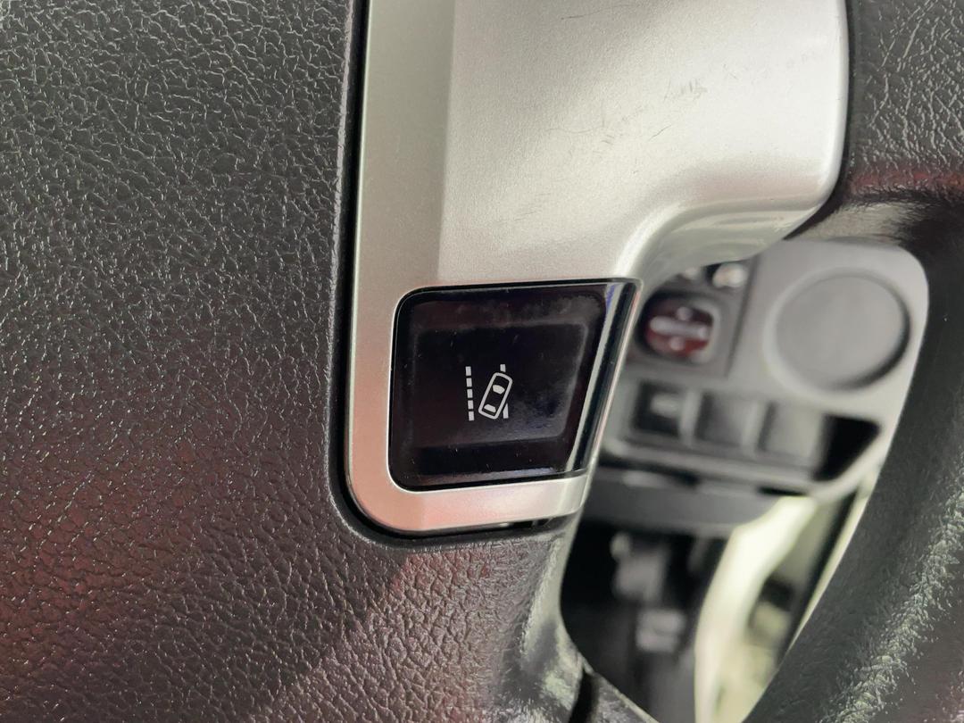 Photo '22' of Toyota Hiace