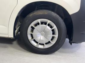 Photo '9' of Toyota Hiace