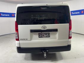 Photo '6' of Toyota Hiace