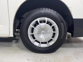 Photo '11' of Toyota Hiace