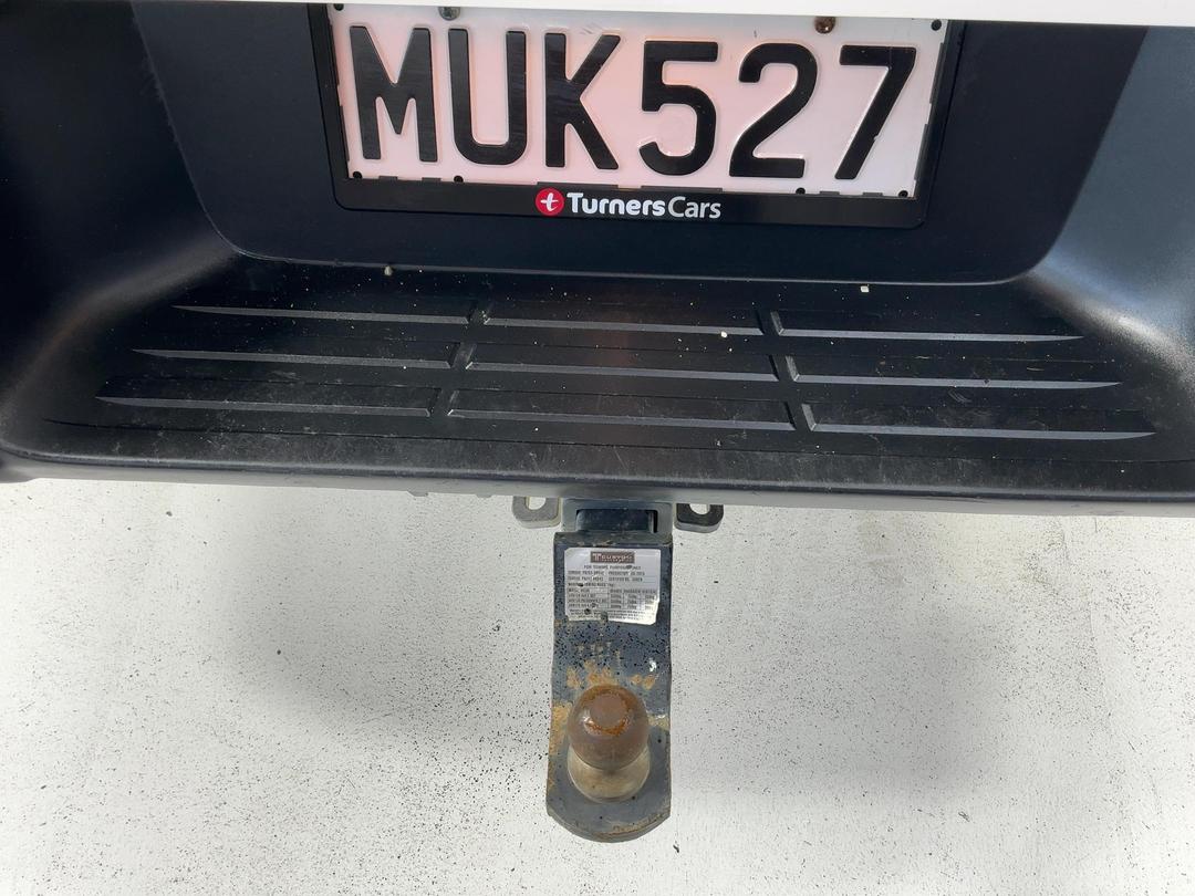 Photo '31' of Toyota Hilux