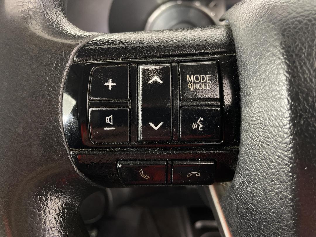 Photo '25' of Toyota Hilux