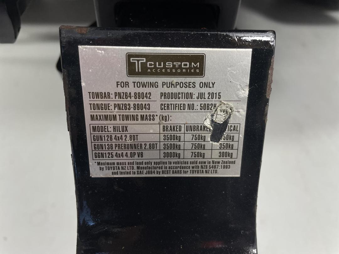 Photo '29' of Toyota Hilux