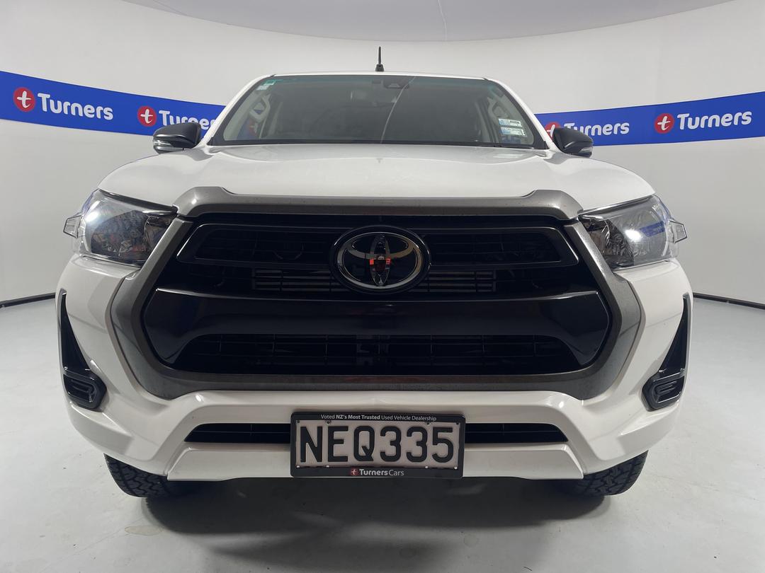 Photo '2' of Toyota Hilux