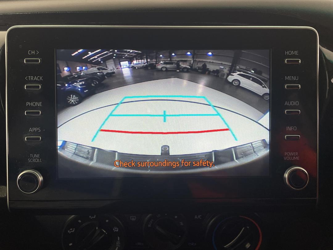 Photo '27' of Toyota Hilux