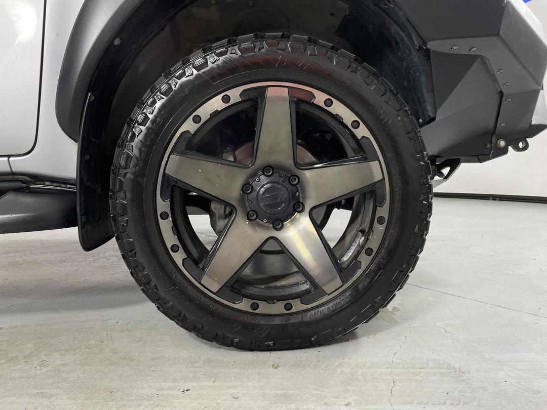 Photo '9' of Toyota Hilux