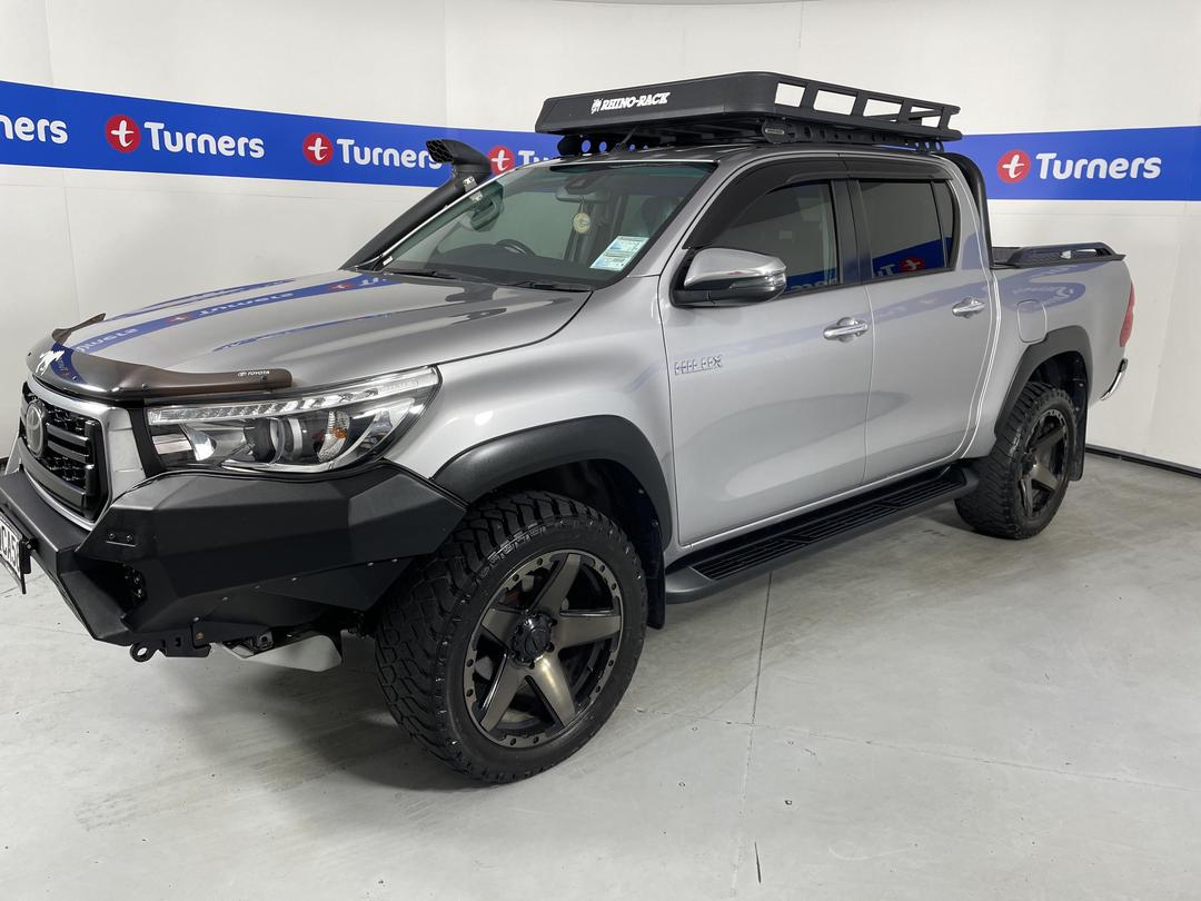 Photo '4' of Toyota Hilux