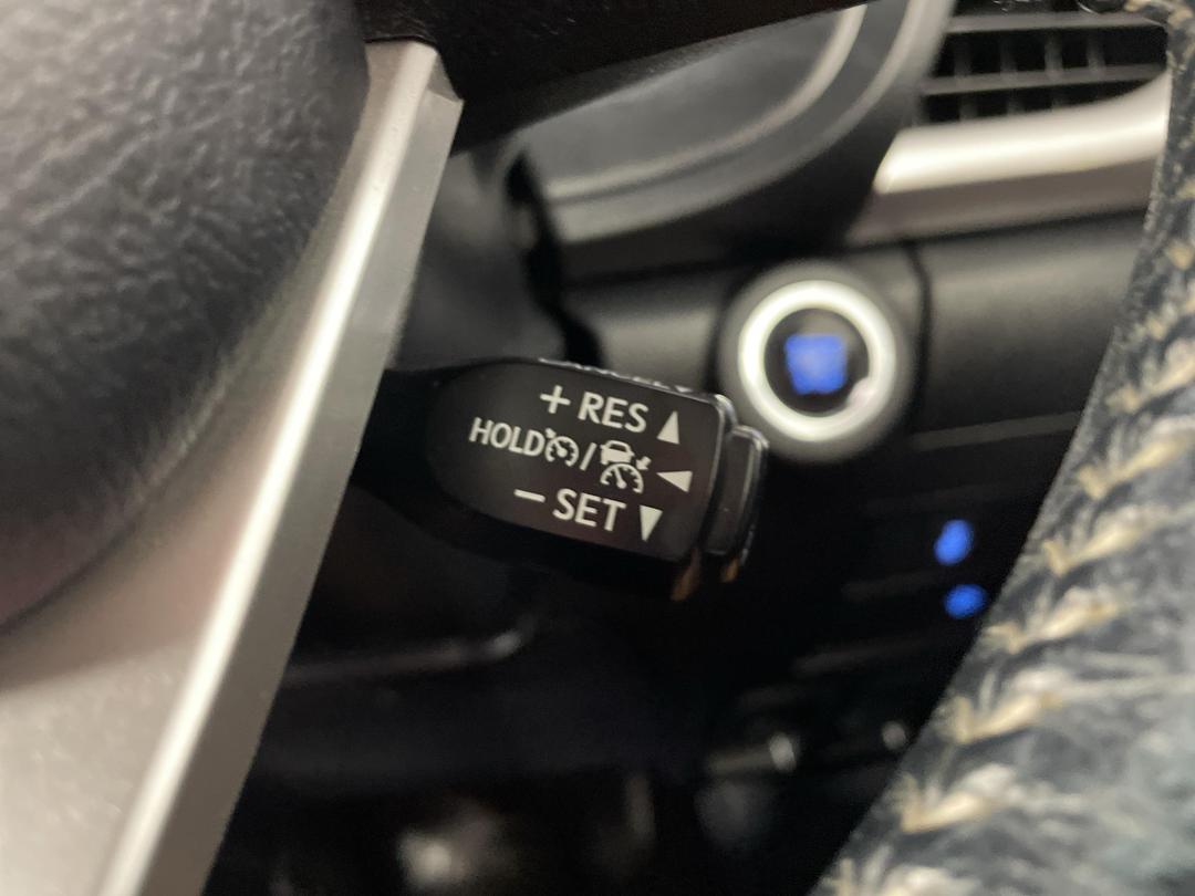 Photo '35' of Toyota Hilux