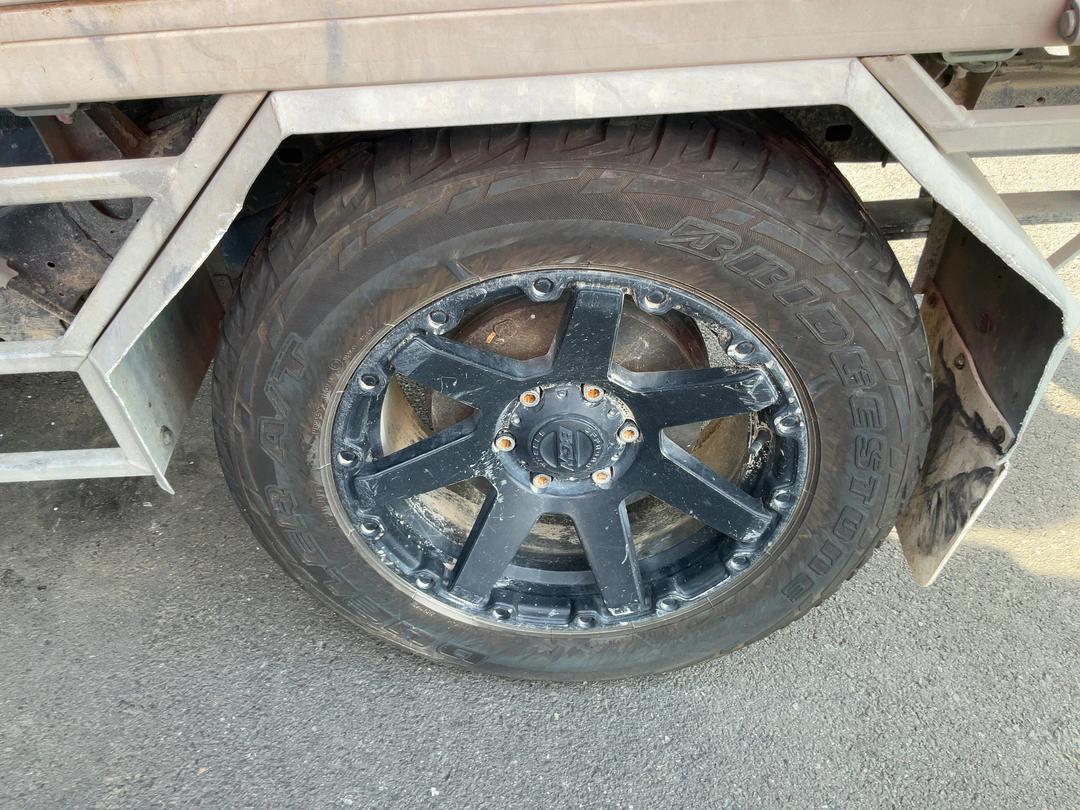 Photo '12' of Toyota Hilux SR TD EC/CC