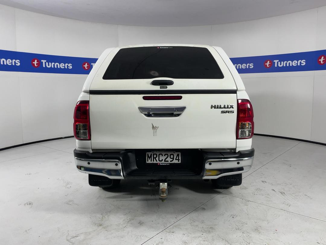 Photo '6' of Toyota Hilux