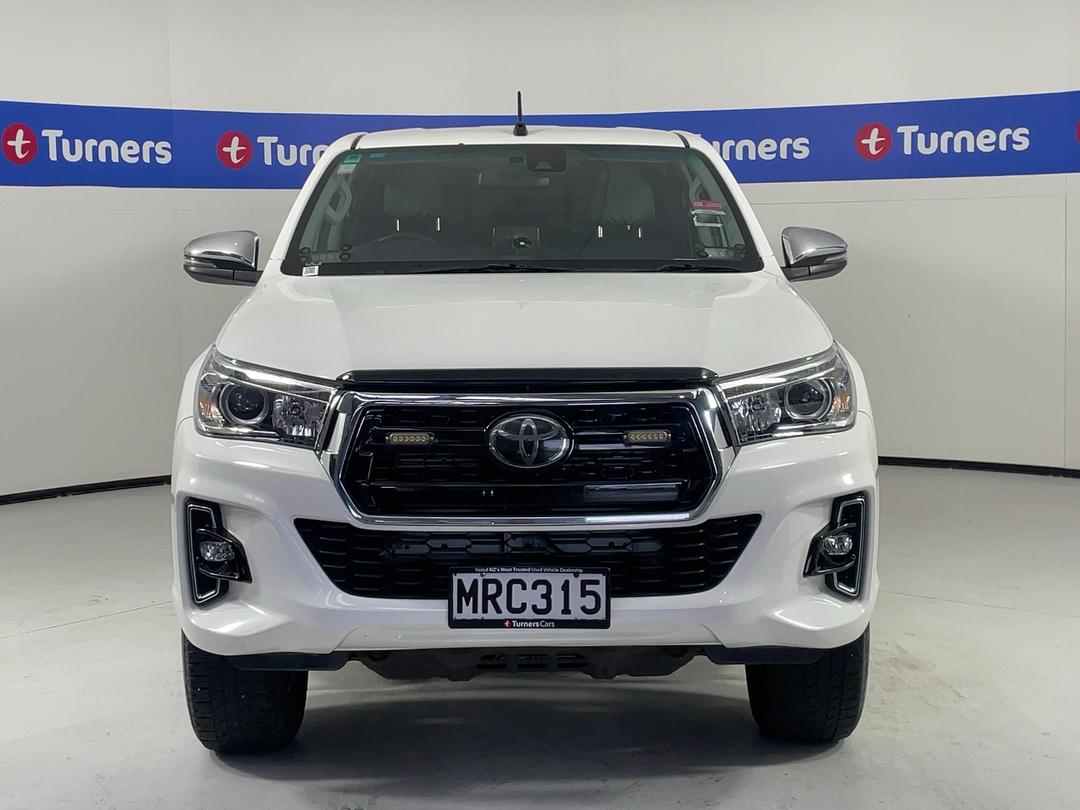 Photo '2' of Toyota Hilux
