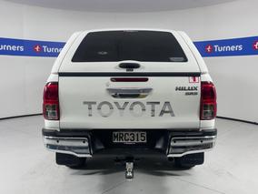Photo '6' of Toyota Hilux