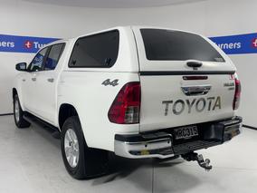 Photo '5' of Toyota Hilux