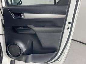 Photo '19' of Toyota Hilux