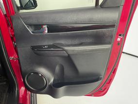 Photo '19' of Toyota Hilux