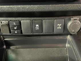 Photo '29' of Toyota Hilux