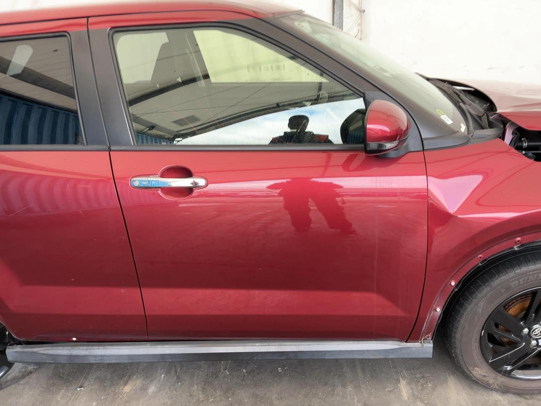 Photo '18' of Toyota Raize