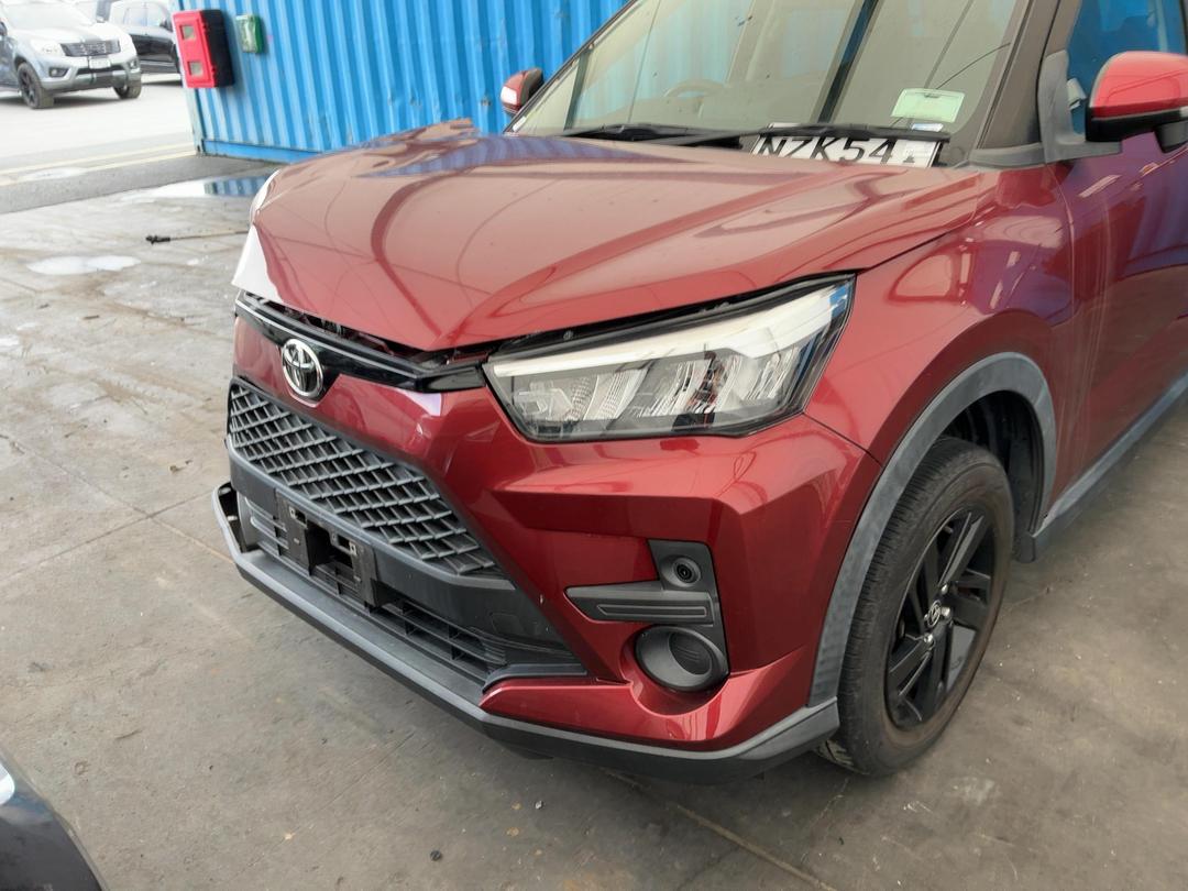 Photo '22' of Toyota Raize