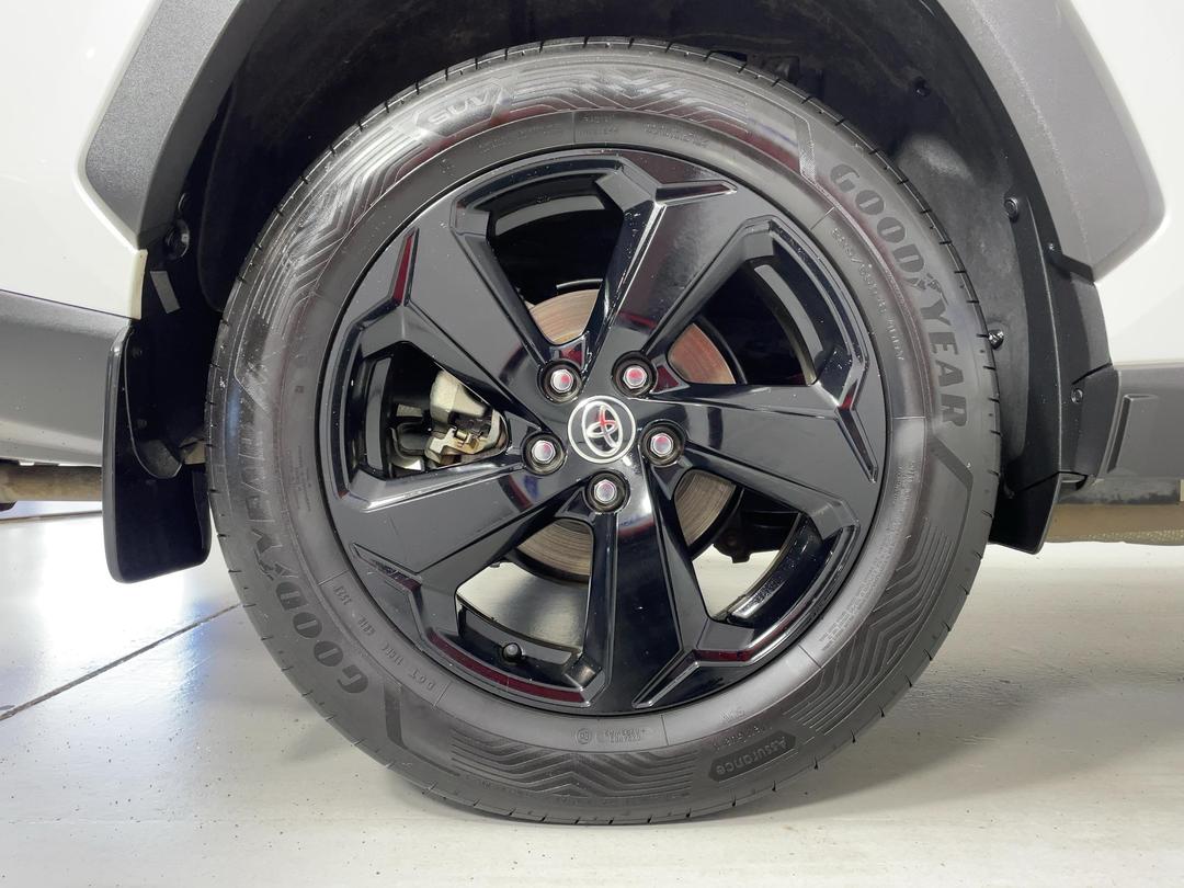 Photo '12' of Toyota Rav4