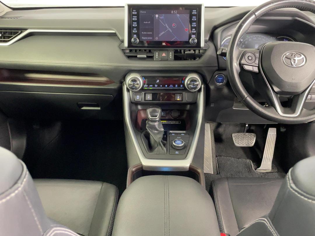 Photo '17' of Toyota Rav4