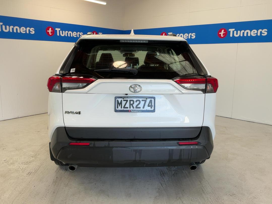 Photo '6' of Toyota Rav4
