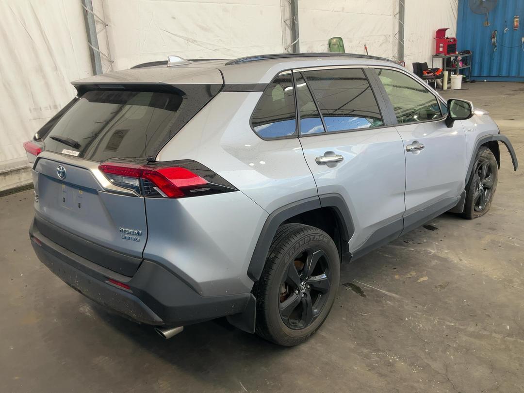 Photo '8' of Toyota Rav4 Limited Photo '8' of Toyota Rav4 Limited