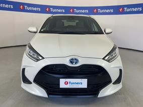 Photo '2' of Toyota Yaris