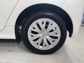 Photo '11' of Toyota Yaris