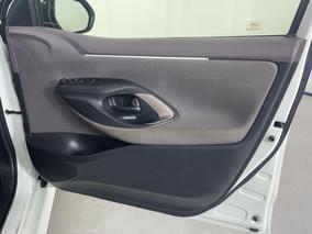 Photo '15' of Toyota Yaris