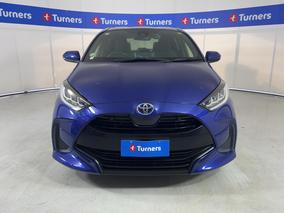 Photo '2' of Toyota Yaris