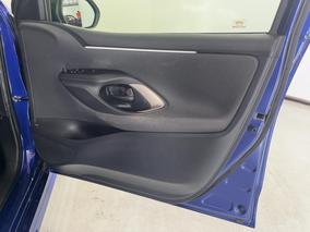 Photo '15' of Toyota Yaris
