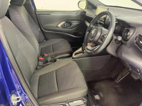 Photo '16' of Toyota Yaris