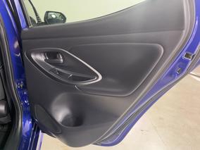 Photo '19' of Toyota Yaris