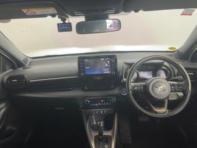 Photo '17' of Toyota Yaris