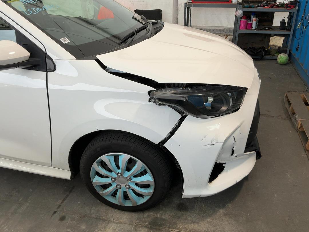Photo '3' of Toyota Yaris GX