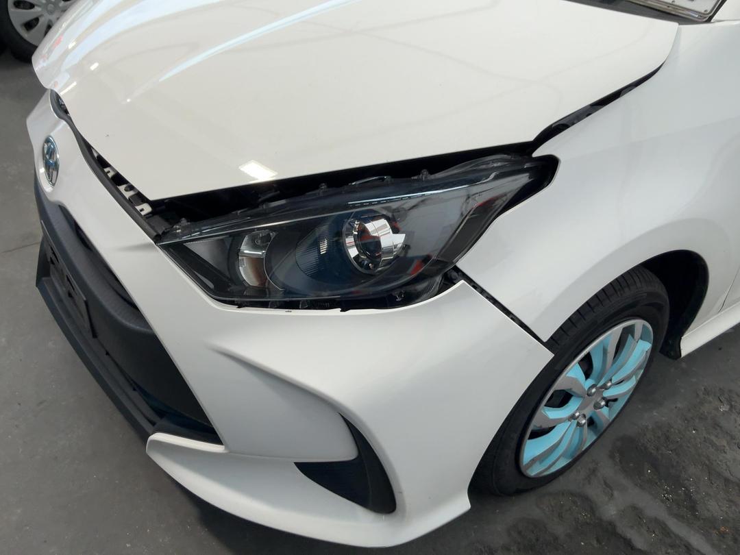 Photo '6' of Toyota Yaris GX