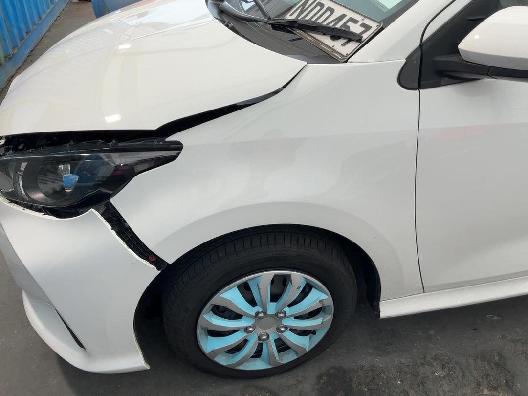 Photo '8' of Toyota Yaris GX