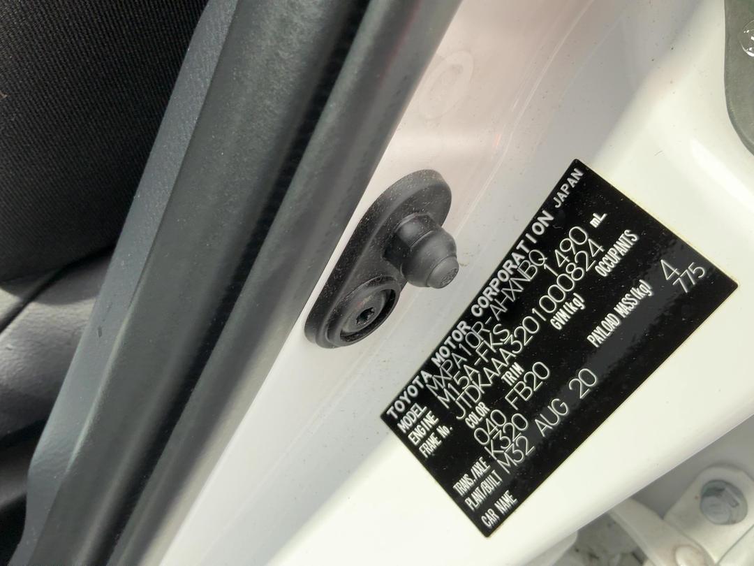 Photo '27' of Toyota Yaris GX