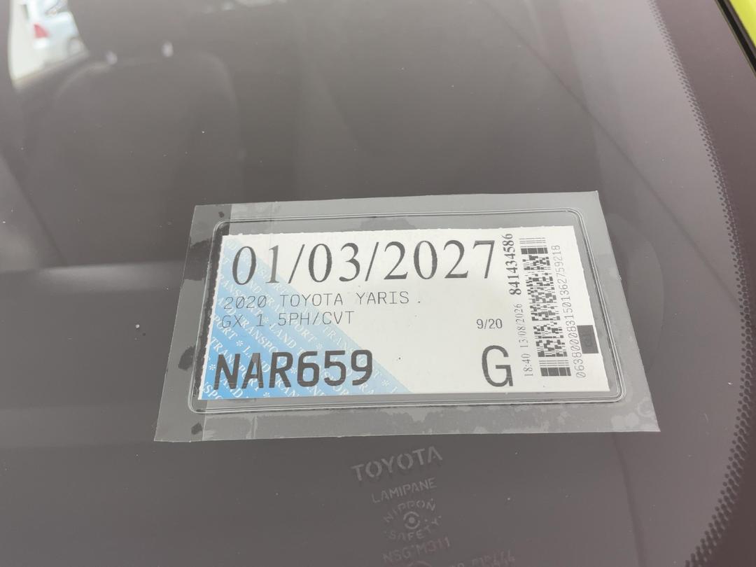 Photo '28' of Toyota Yaris