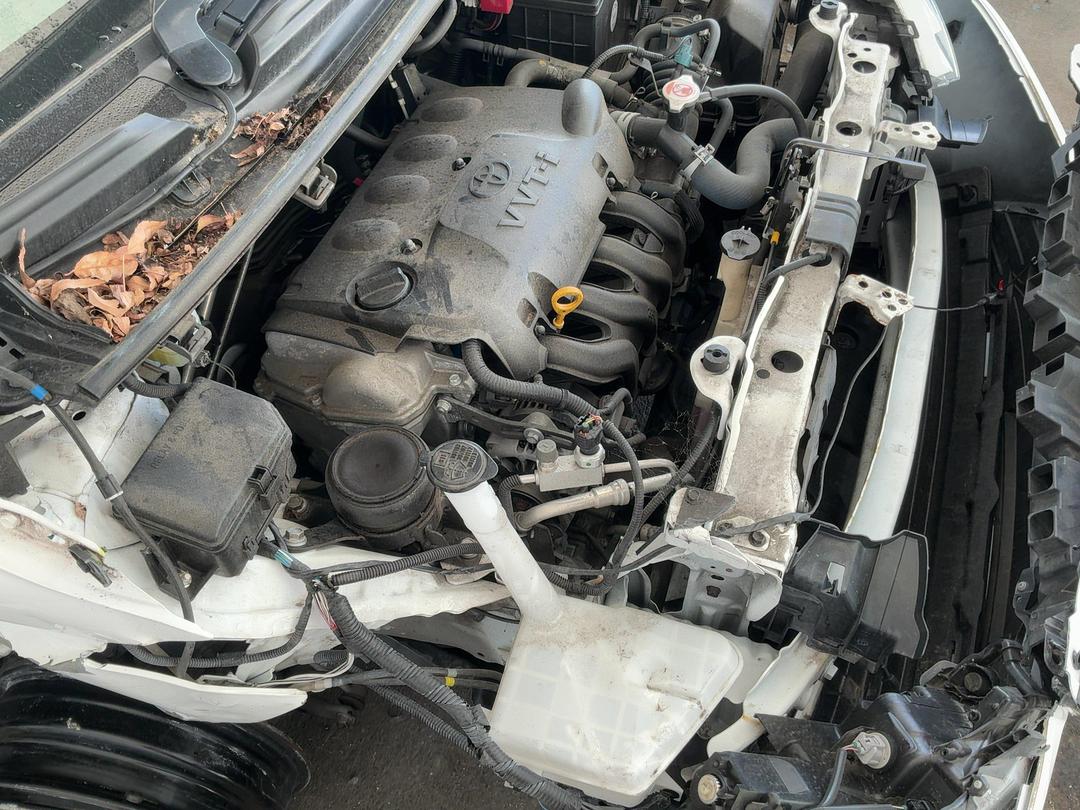 Photo '12' of Toyota Yaris GX