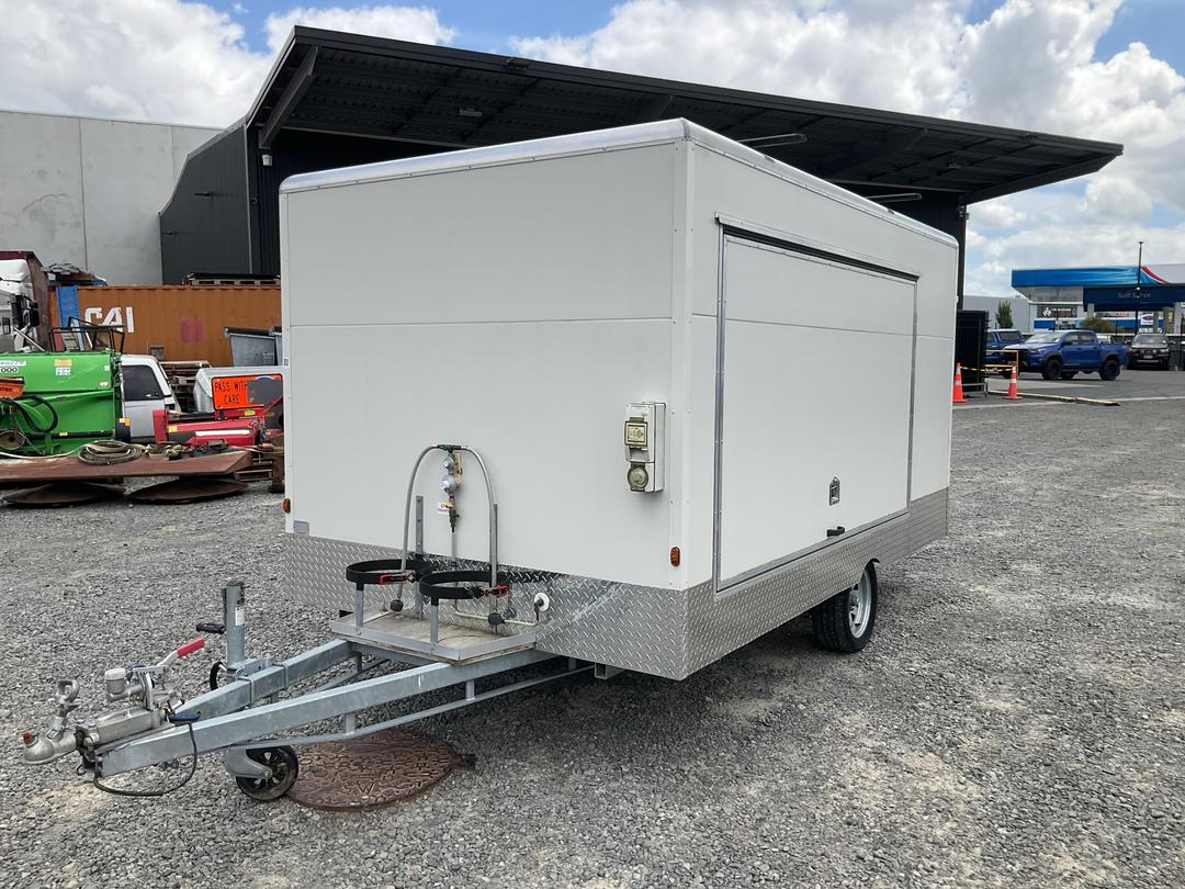 Photo '5' of Trailer Enclosed Other Trailers