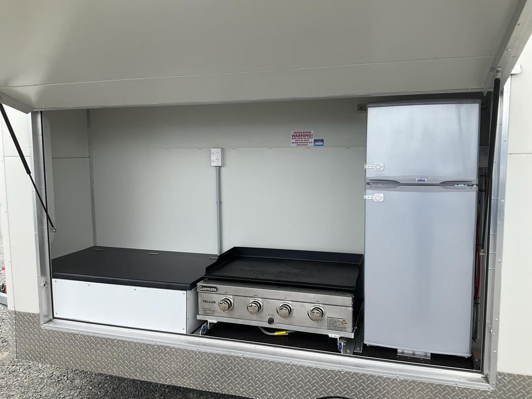 Photo '7' of Trailer Enclosed Other Trailers