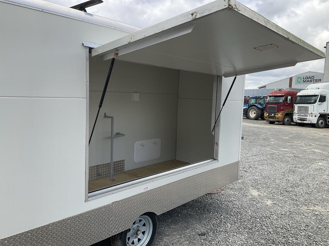 Photo '9' of Trailer Enclosed Other Trailers