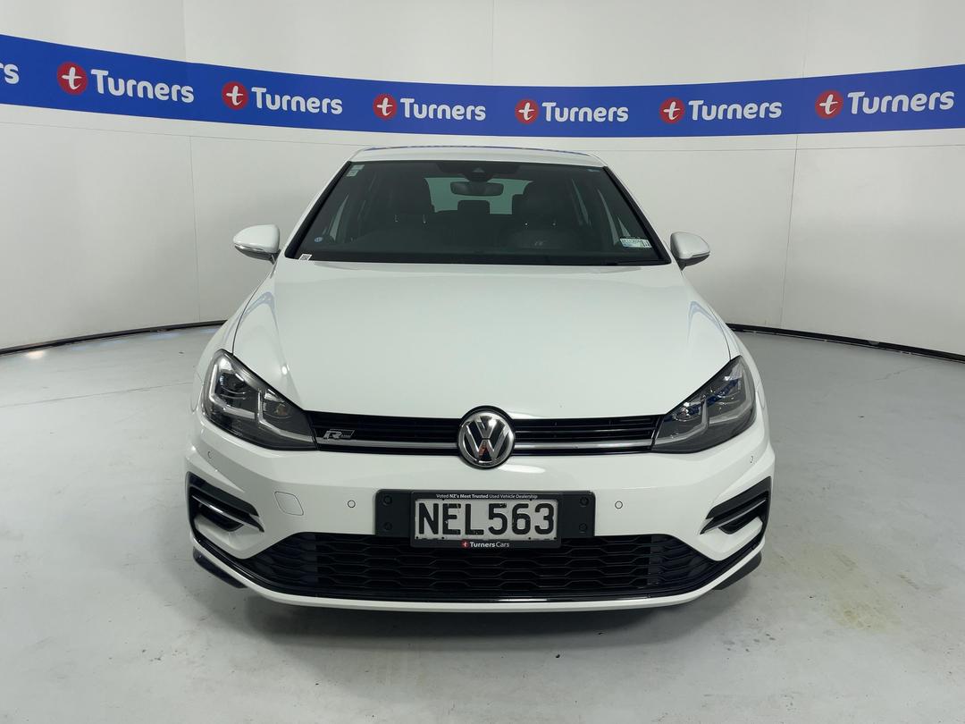 Photo '2' of Volkswagen Golf
