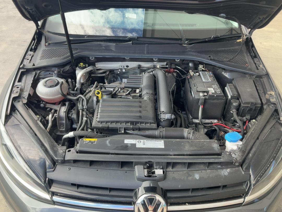 Photo '2' of Volkswagen Golf TSI Highline Photo '2' of Volkswagen Golf TSI Highline
